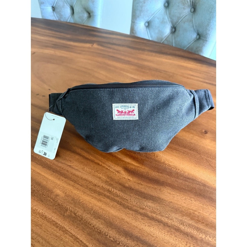 NWT $34 Levi Strauss Duboce Denim Sling Belt Bag Black